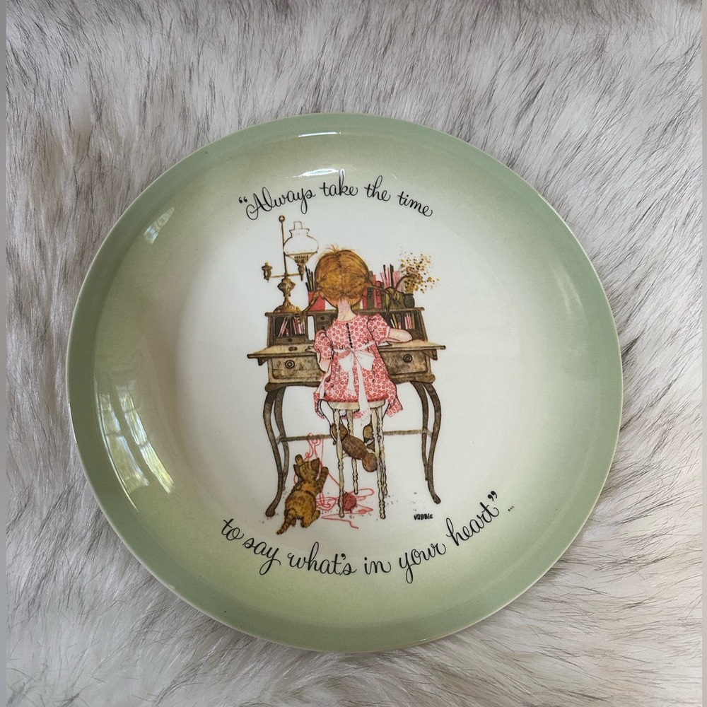 VINTAGE Holly Hobbie Collectors Plate 1972